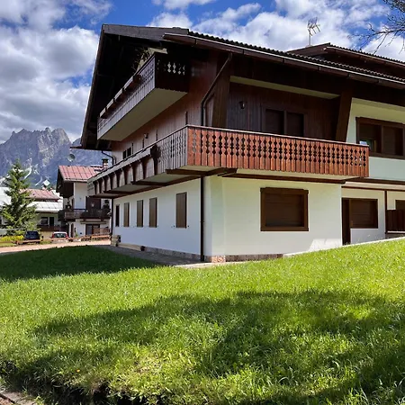 Relax A Cortina Apartman *